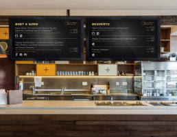 kamasys Beipspiel für Digital Signage an der Ausgabe